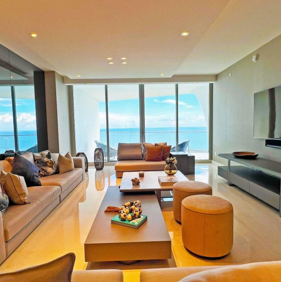 Edmund DeSoto 561-346-4495